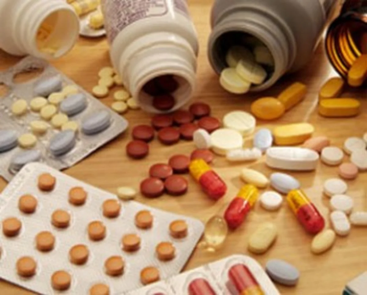 “Dərman vasitələri haqqında” qanuna dəyişikliklər təsdiqlənib