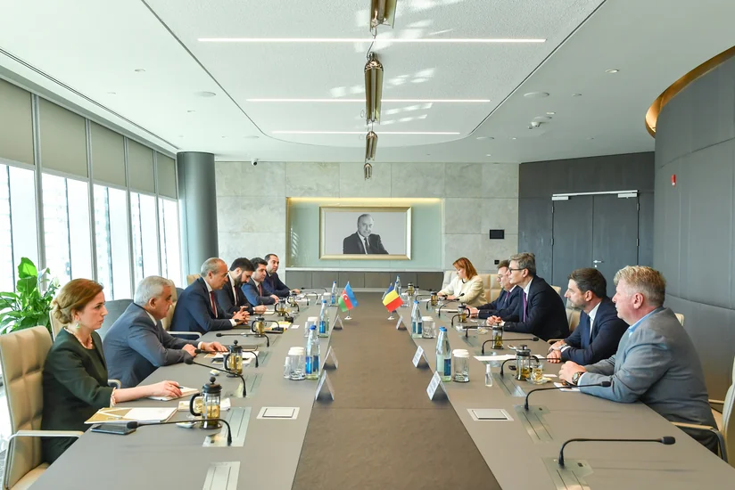 Азербайджан и Румыния обсудили расширение экономических связей