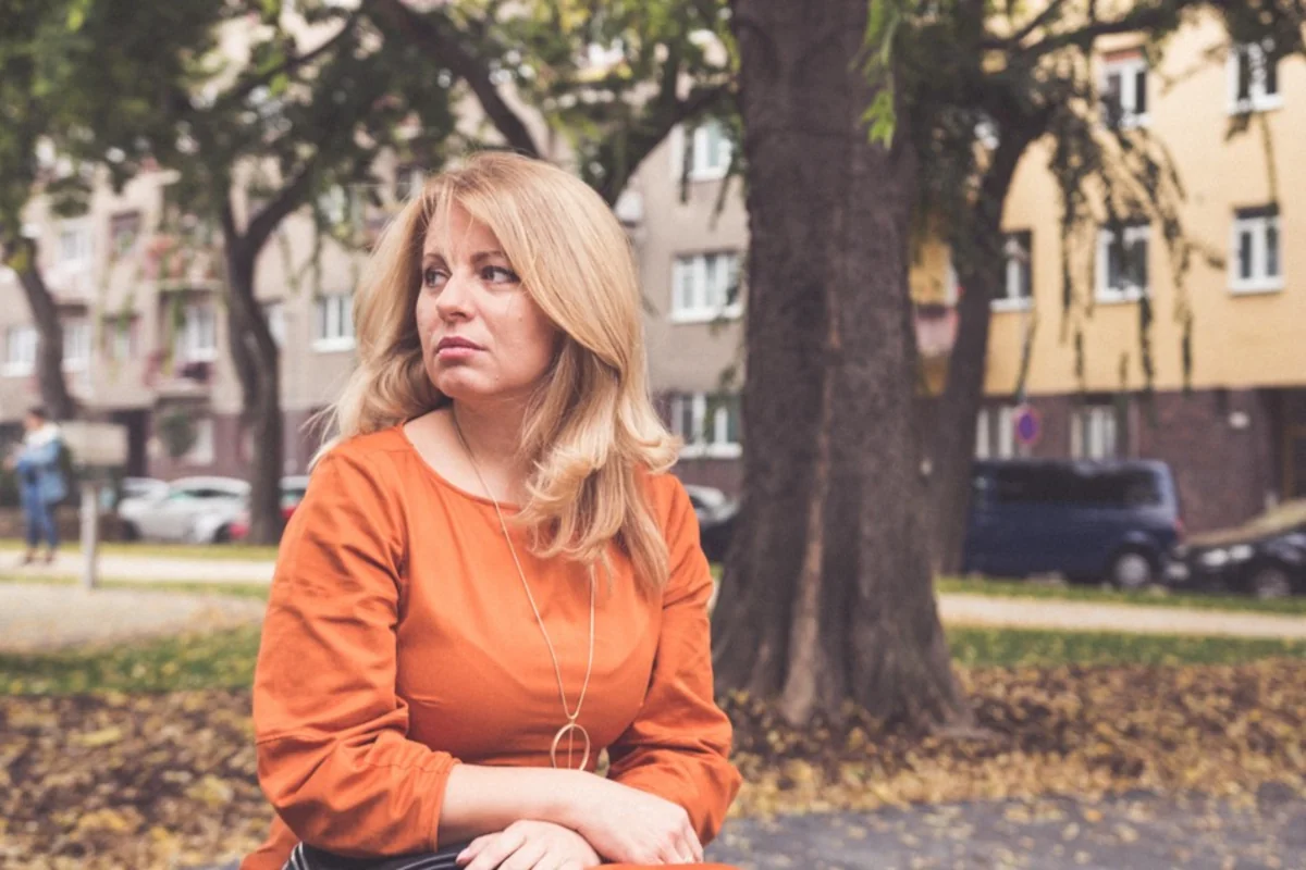 Zuzana Çaputova Slovakiyada prezident seçkilərinin I turunda qalib olub