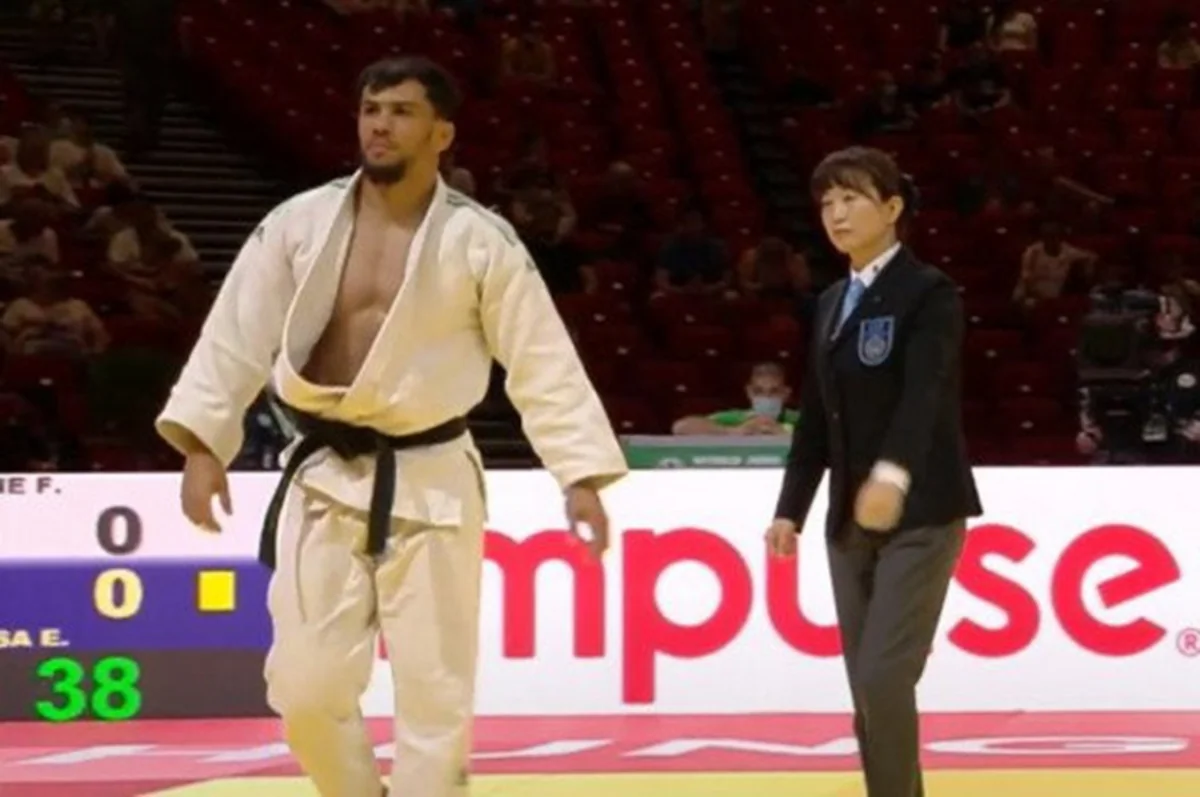 Əlcəzairli cüdoçu israilli rəqibinə görə olimpiadadan imtina etdi