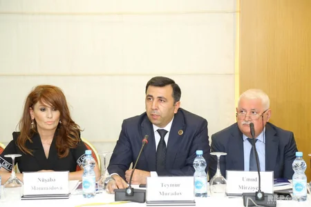 Azərbaycan Respublikasının ictimai-siyasi həyatında QHT-lərin rolu mövzusunda tədbir keçirilib