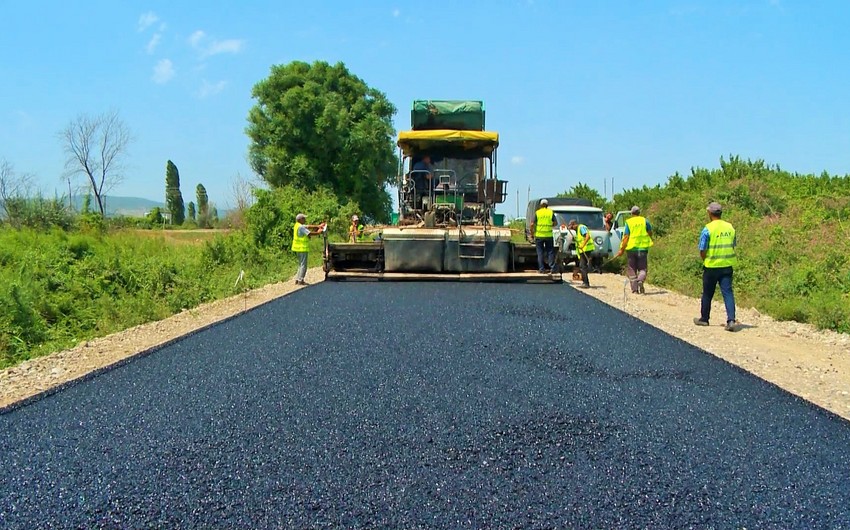 Şabranda Padar avtomobil yolunun yenidən qurulması yekunlaşır