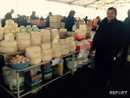 Bakıda Novruz bayramı ilə əlaqədar yarmarkalar başlayıb - FOTO