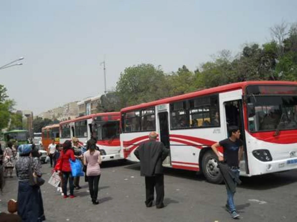 Bakıda sərnişin avtobusu sərxoş piyadanı vurub