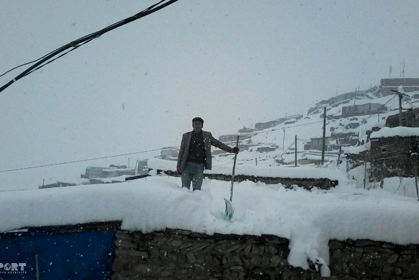 В Азербайджане выпал снег высотой 55 см - ФОТО