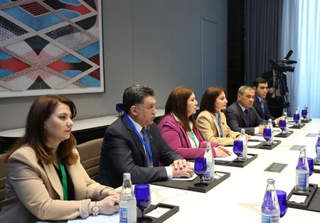 Azərbaycanın və İndoneziyanın APA-dakı nümayəndə heyətləri arasında görüş keçirilib