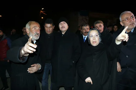 Türkiyənin ağrılı günü - zəlzələ bölgəsindən  - FOTOREPORTAJ