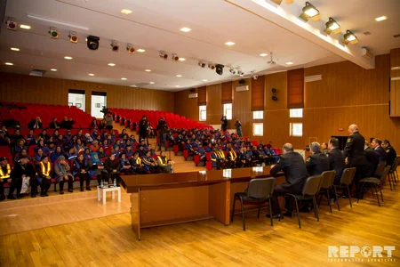 Bakıda süpürgəçilərə xüsusi geyimlər paylanılıb - FOTOREPORTAJ - YENİLƏNİB-2