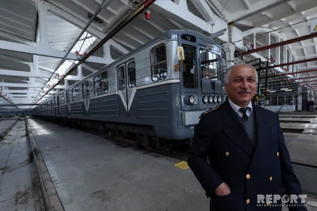 Metro qatarlarının “ev”indən - FOTOREPORTAJ
