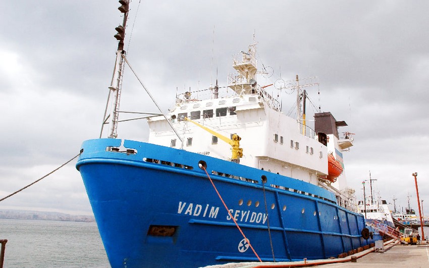 “Vadim Seyidov” təchizat gəmisi əsaslı təmir olunub
