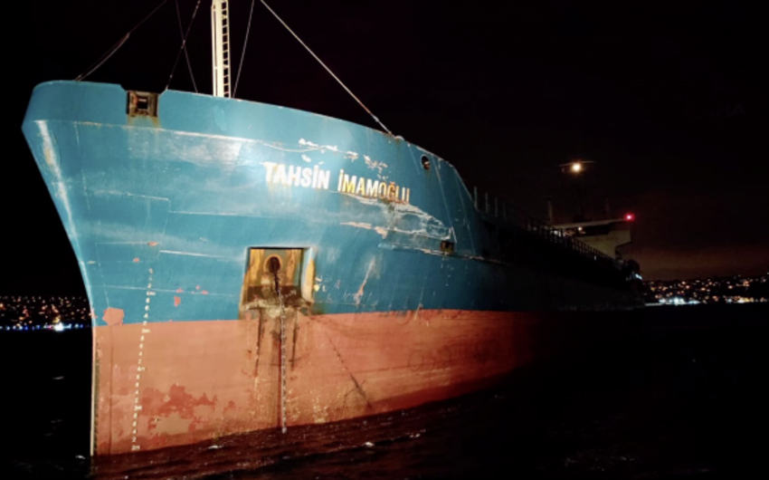 Turkish and Russian cargo ships collide