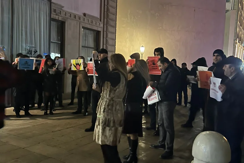 В Баку прошла акция протеста против демонстрации антитурецкого фильма