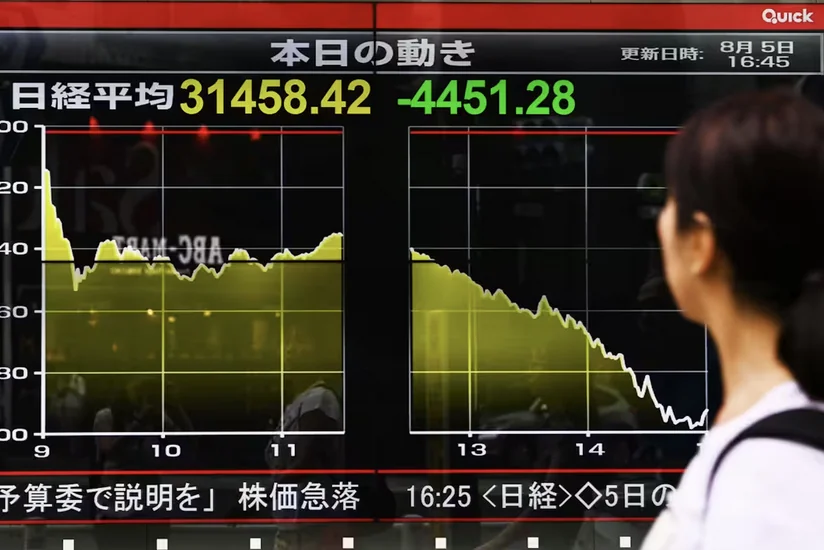 Japanese stock market rebounds strongly after massive plunge
