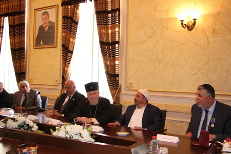 Milix Yevdayevə “Şöhrət” ordeni təqdim edilib