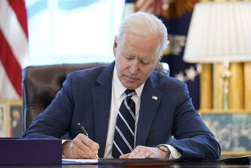 Bayden mayın 9-da Ukrayna ilə bağlı lend-liz haqqında qanun layihəsini imzalayacaq