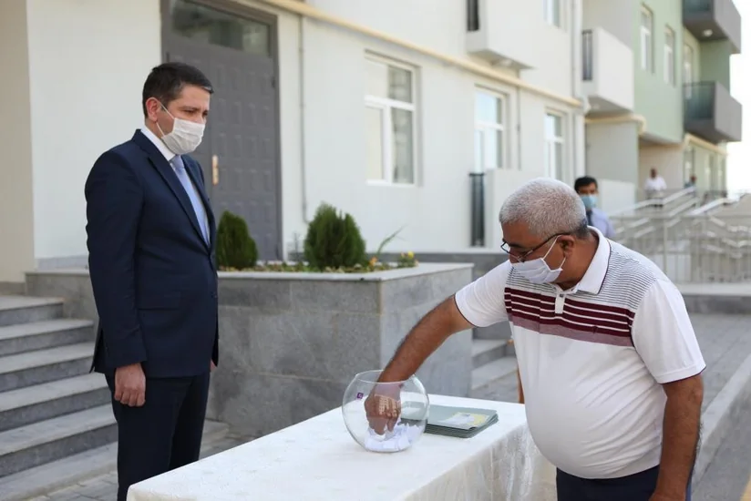 Azerbaijan provides housing to martyrs’ families, Karabakh war invalids