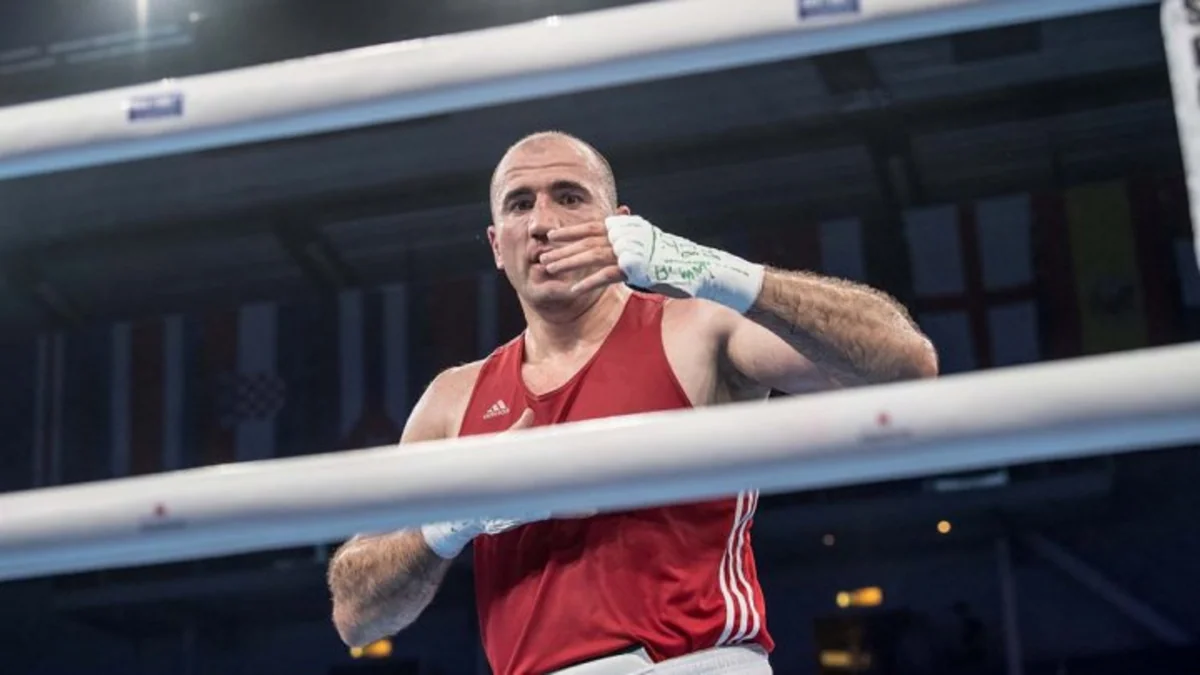 One more Azerbaijani boxer reaches semifinals at World Championship