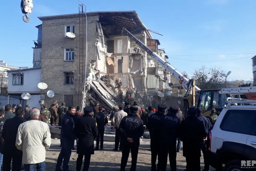 Взрыв в жилом доме в Гяндже: найдены тела еще двух погибших - ФОТО - ВИДЕО - ОБНОВЛЕНО-3