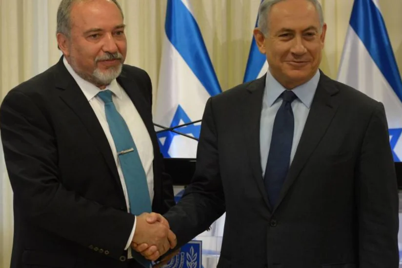 İsrailin Nazirlər Kabineti Aviqdor Libermanın müdafiə naziri təyin olunmasına yekdilliklə səs verib