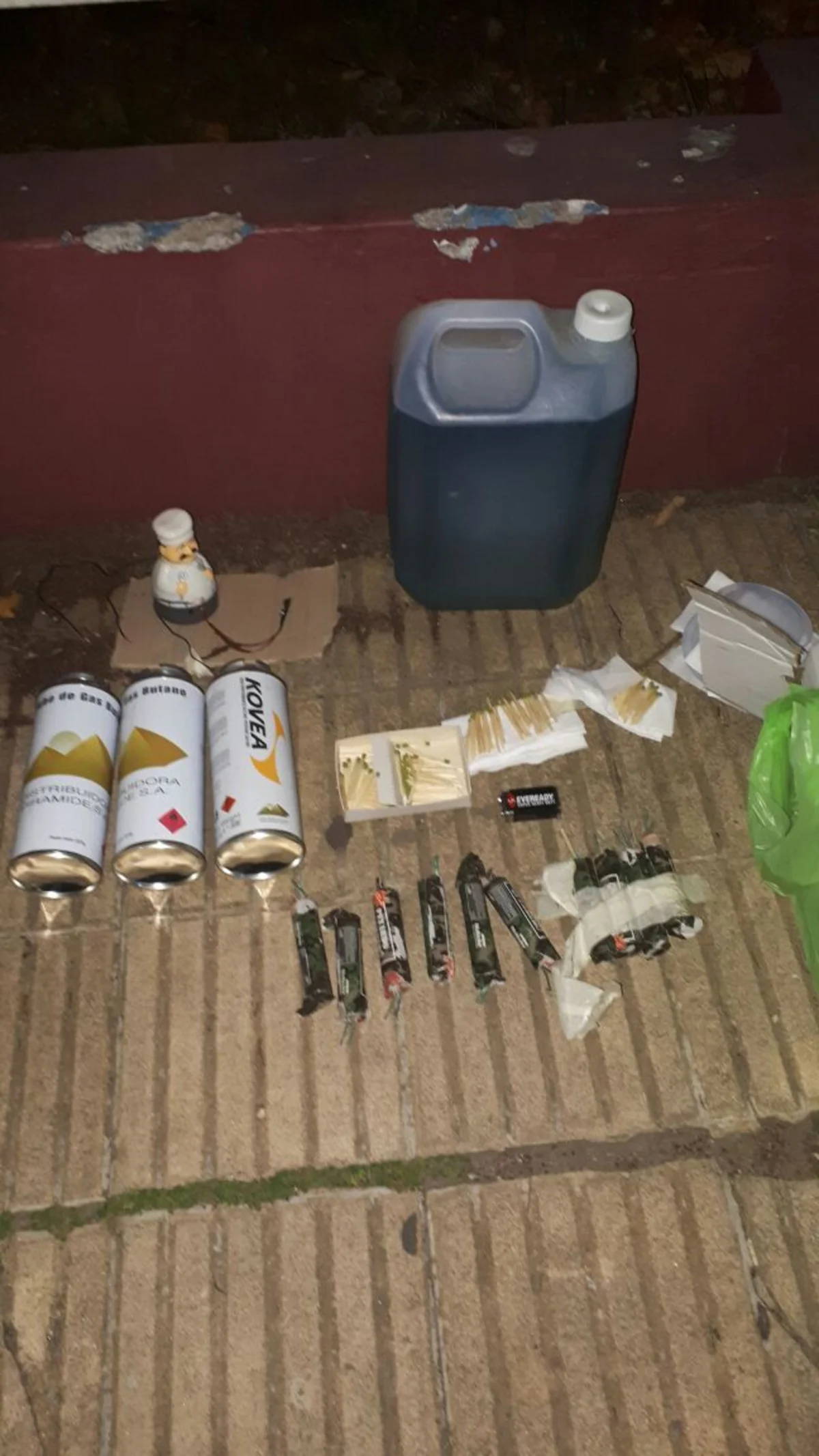 Argentinanın təhlükəsizlik nazirinə bomba göndərilib - FOTO