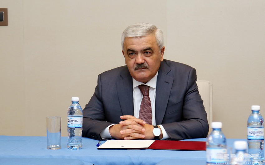 Rövnəq Abdullayev: Qurban Qurbanovla müqavilənin müddəti ən azı 6 il olacaq - YENİLƏNİB