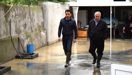 Marneulidə şiddətli yağışların vurduğu ziyan aradan qaldırılır