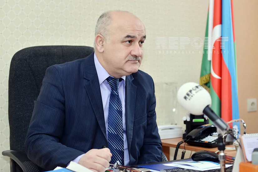 Arif Hacılı Qubad İbadoğlunu ittiham edib