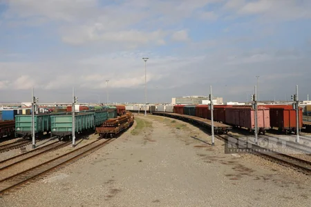 Bakı Limanında yükaşırma 14 % artıb