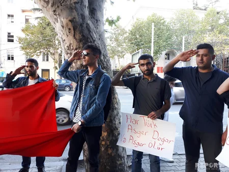 Азербайджанская молодежь провела в Тбилиси акцию в поддержку Турции - ФОТО