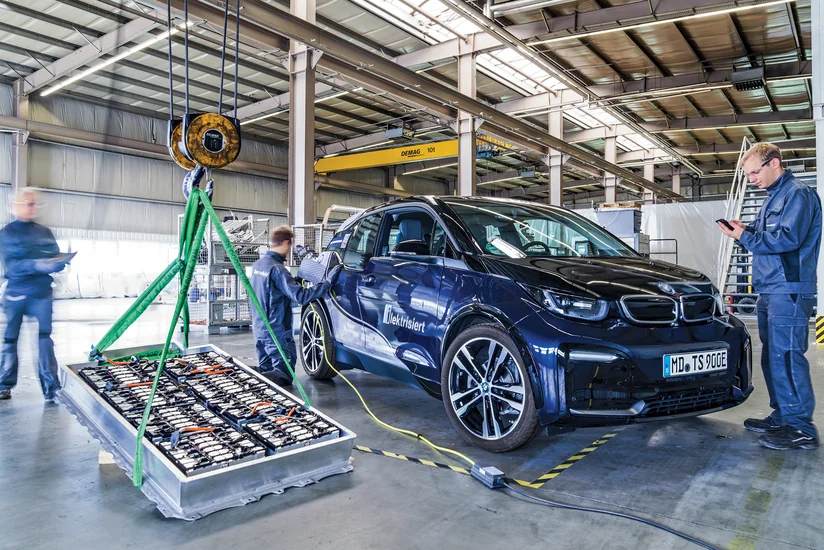 Elektromobillər üçün batareyalar son 12 ildə 8 dəfəyə yaxın ucuzlaşıb