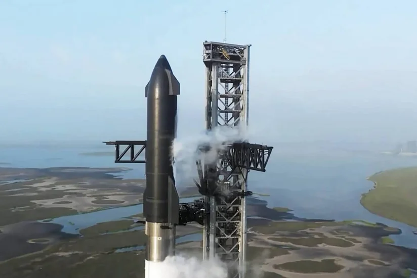 Ракета-носитель с кораблем Starship взорвалась через 4 минуты после запуска