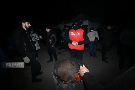 У Азербайджана и у активистов нет проблем с мирными армянами
