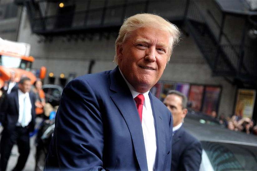 Donald Trump refuses to use a secure phone