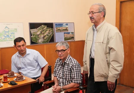 Qrim rəssamı Elbrus Vahidovun 65 illik yubileyi qeyd edilib