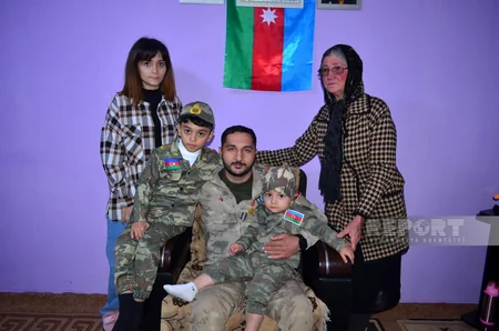 Türkiyədə iki ilə yaxındır müalicə alan qazi Vətənə qayıdıb