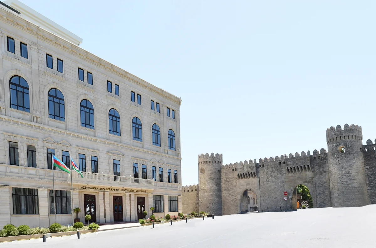 Konstitusiya Məhkəməsinin sədri Belarusa səfər edib