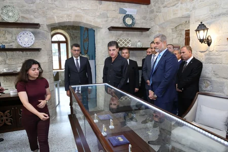 İraq Kürdüstan Regionunun başçısı İçərişəhərlə tanış olub