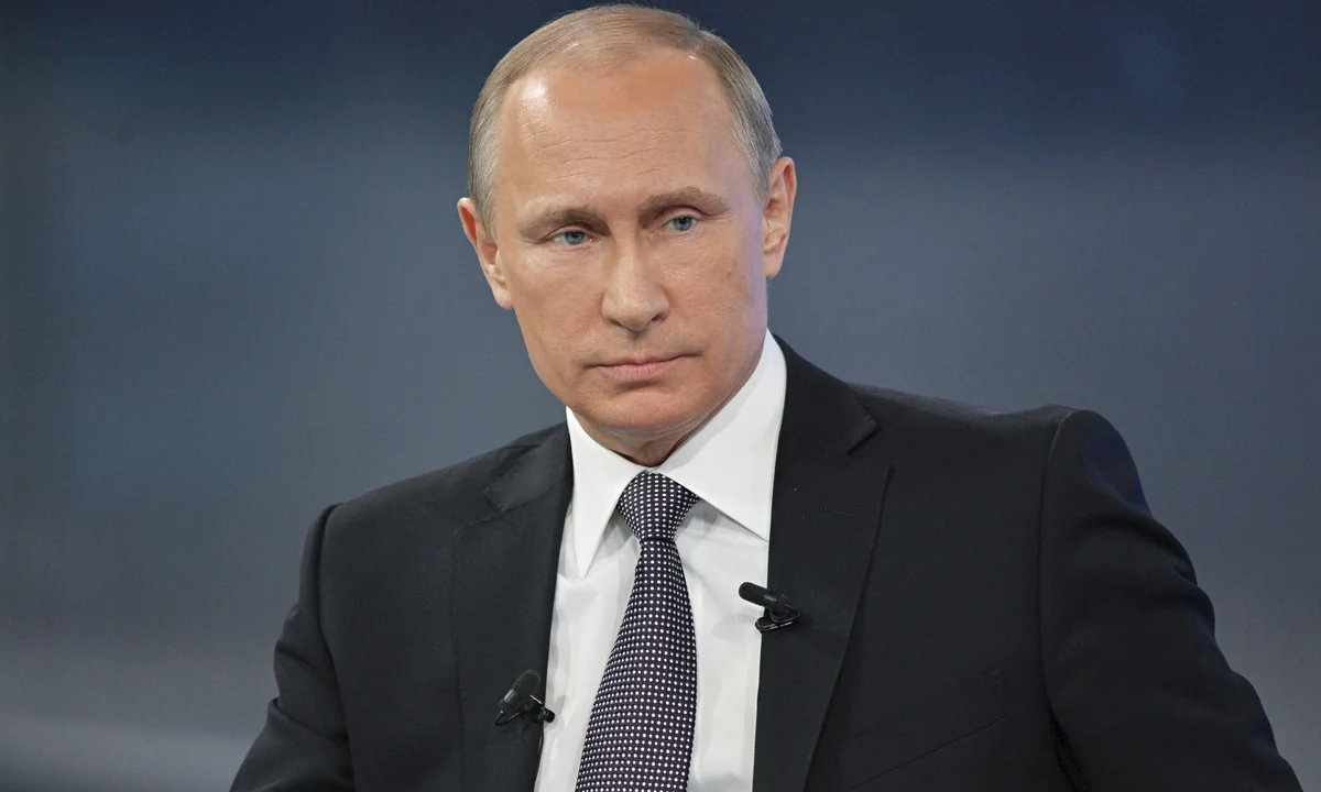 Putin decides to run for another term of presidency