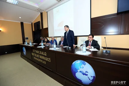 İndi hünər meydanıdır adlı kitabın təqdimat mərasimi keçirilib