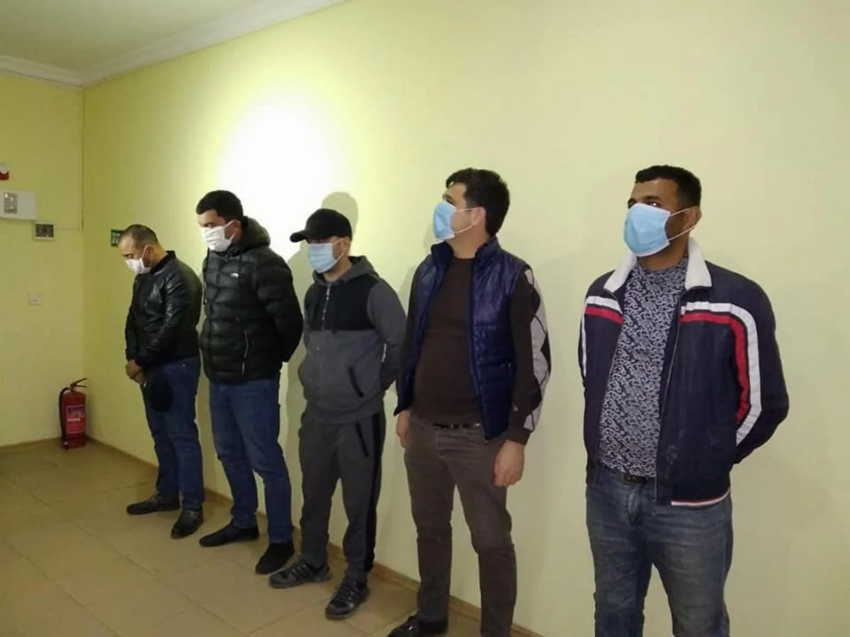 Karantini pozaraq balıq ovlayan 5 nəfər saxlanıldı