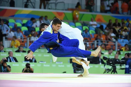 ​Azərbaycan XXXI Yay Olimpiya Oyunlarında ilk medalını qazanıb