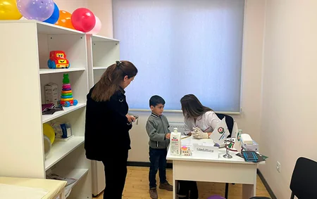 Laçında uşaqların kompleks tibbi müayinəsi aparılıb
