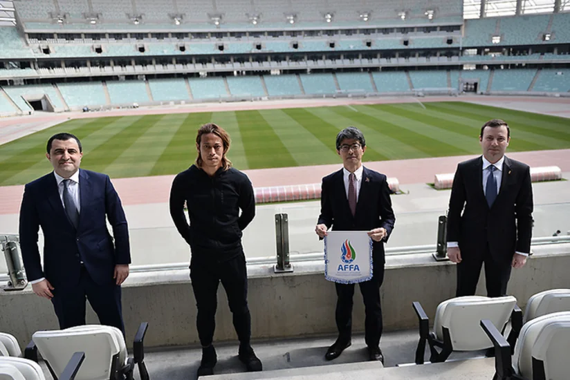 Yaponiya səfiri və Keysuke Honda ilə görüş keçirilib