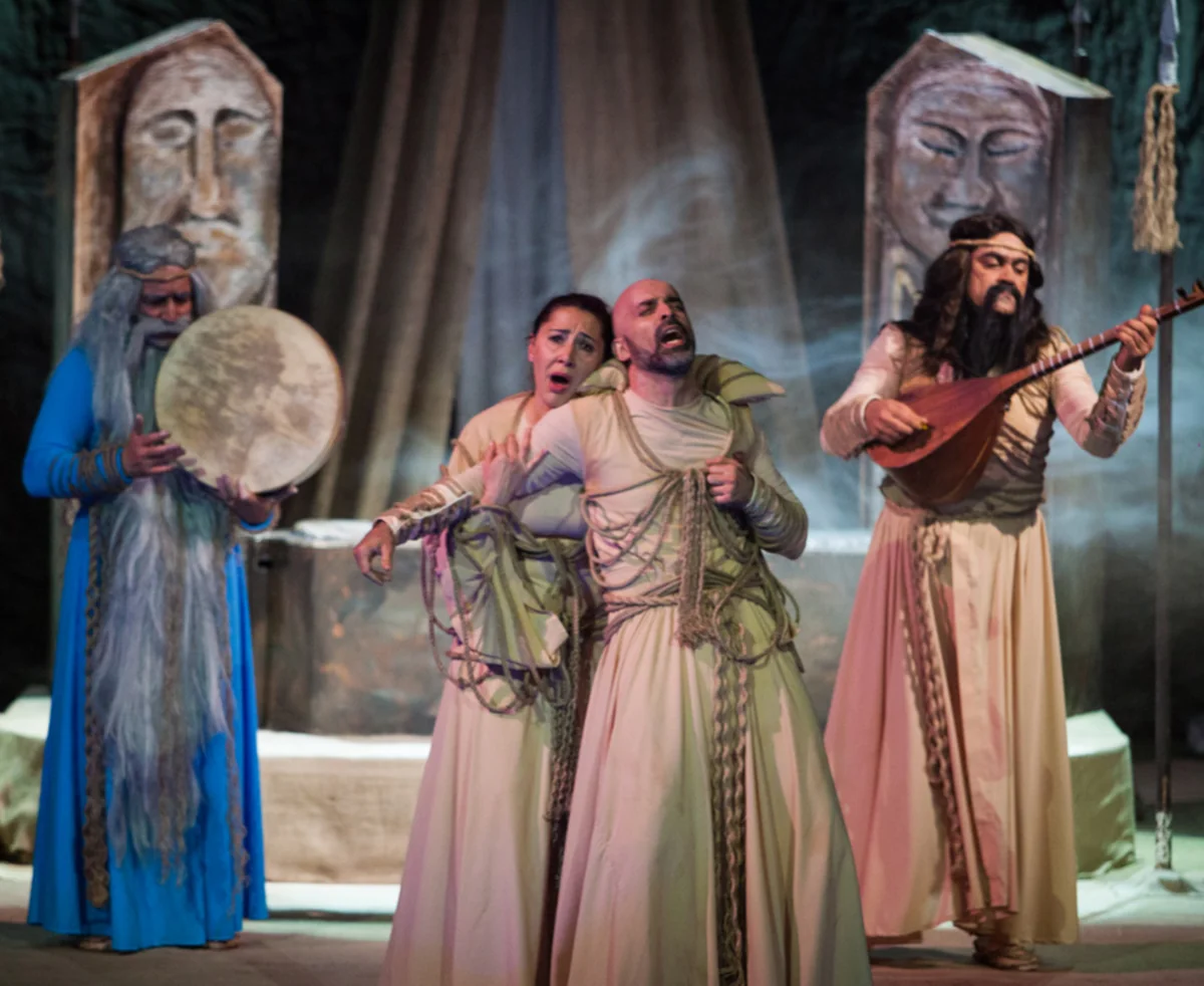 Akademik Milli Dram Teatrı türkdilli dövlətlərin festivalında iştirak edib