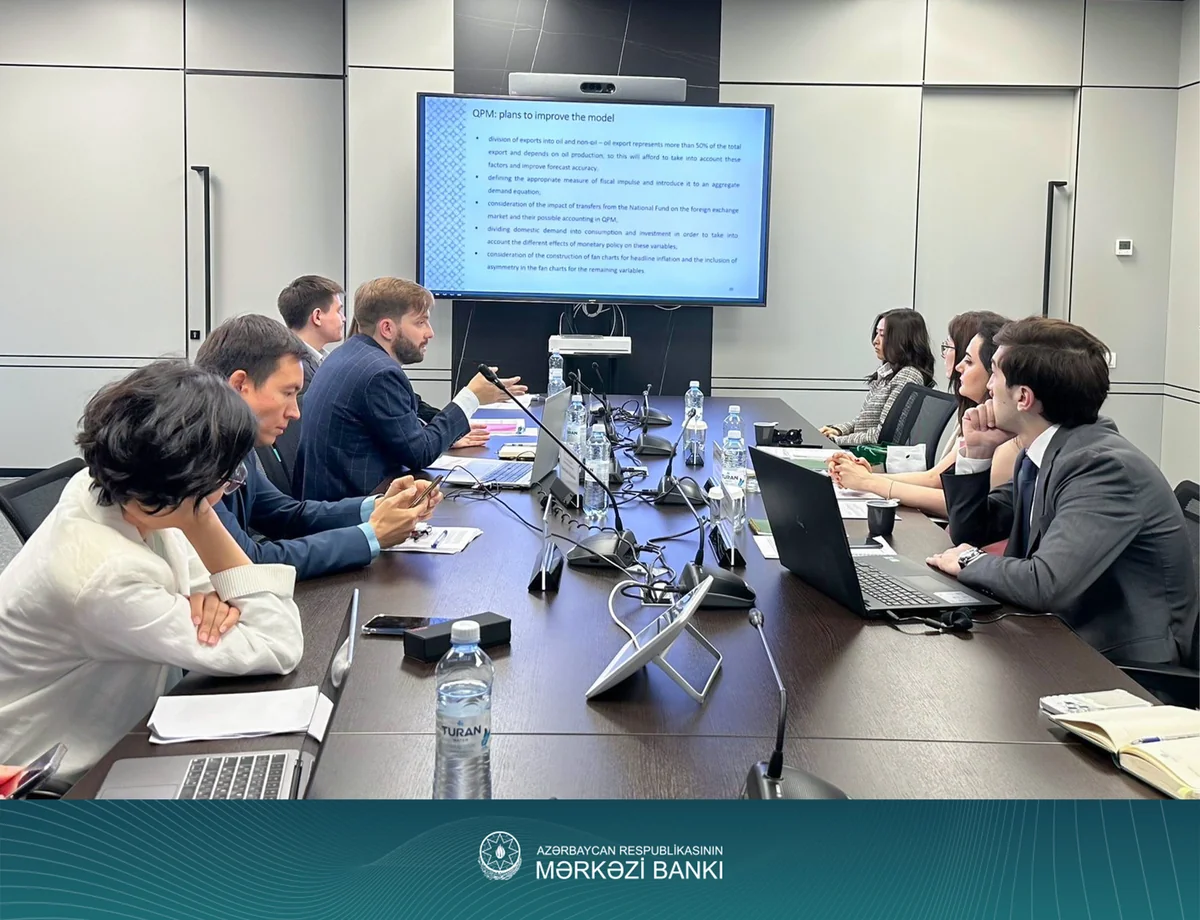 Azerbaijan, Kazakhstan mull liquidity in banking sector