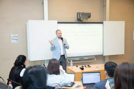 “Media savadlılığı və dezinformasiya ilə mübarizə” mövzusunda təlim proqramına başlanılıb