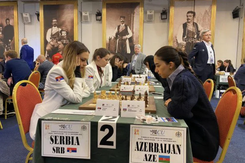 Azərbaycanın şahmat millisi Avropa çempionatında gümüş medal qazanıb