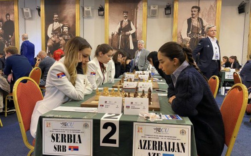 Азербайджанские шахматистки завоевали серебряную медаль на чемпионате Европы
