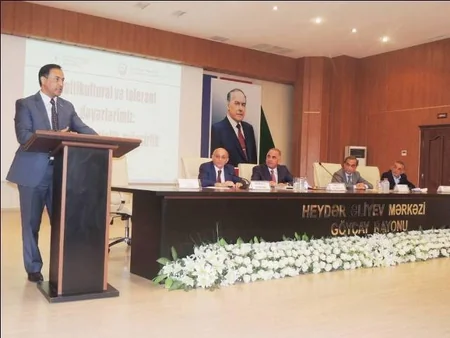 Komitə sədri: Azərbaycanda başqa xalqların dilinə, dininə, mədəniyyətinə daim hörmətlə yanaşılıb