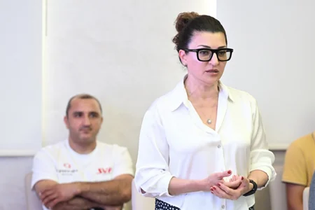 Velosiped idmanı sahəsində bölgələrdə fəaliyyət göstərəcək məşqçi-müəllimlər üçün təlim kursları başlayıb